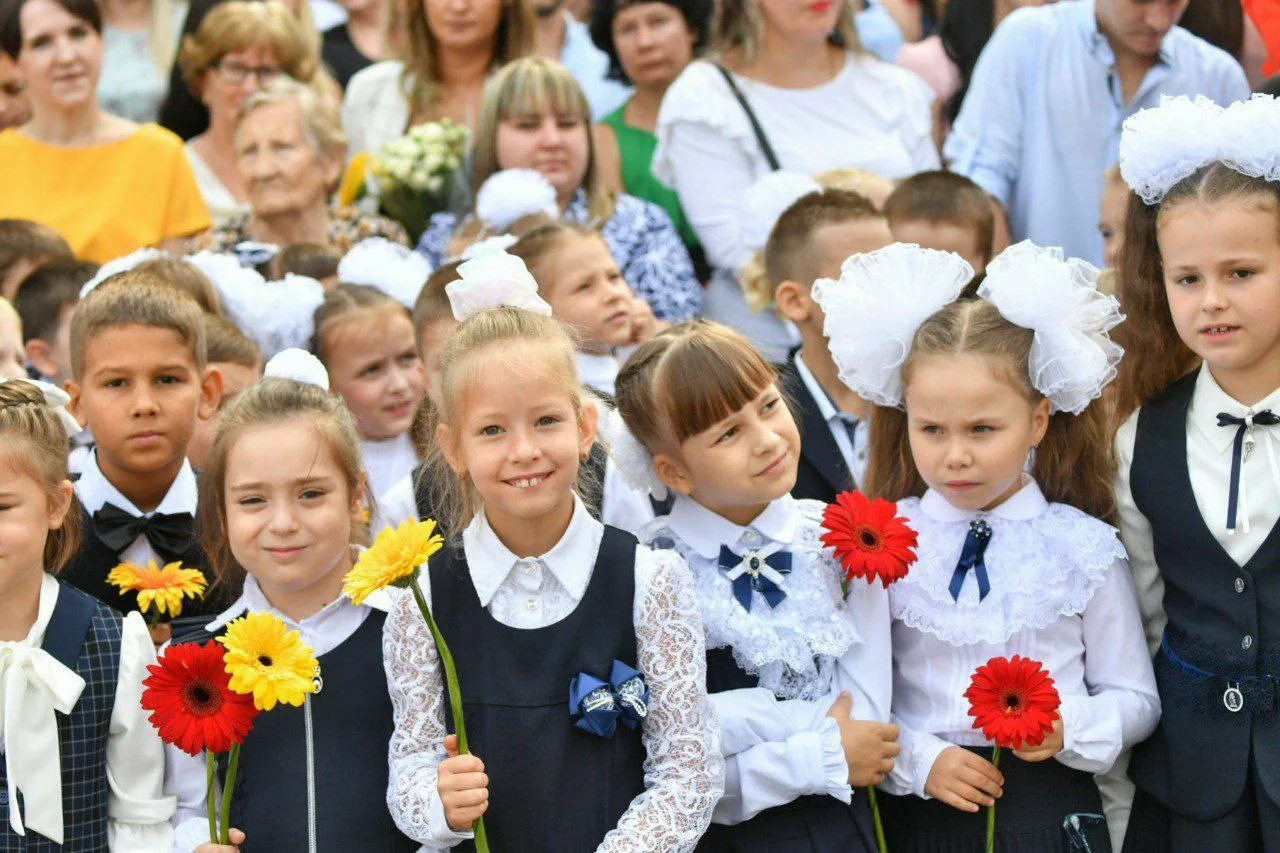 Фото Поздравление на 1 сентября родителям первоклассника (маме, папе, бабушке) #87