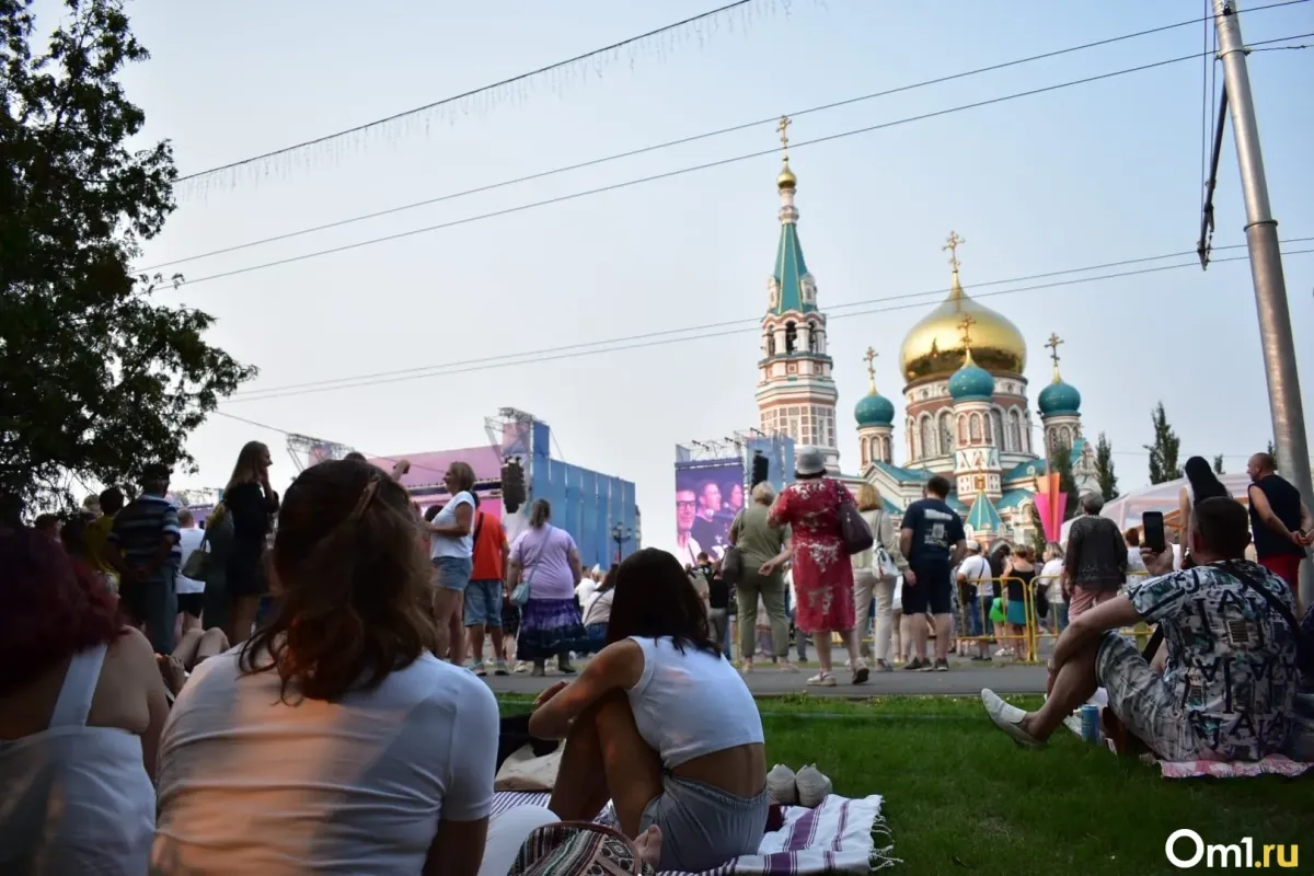 Соборная площадь Омск