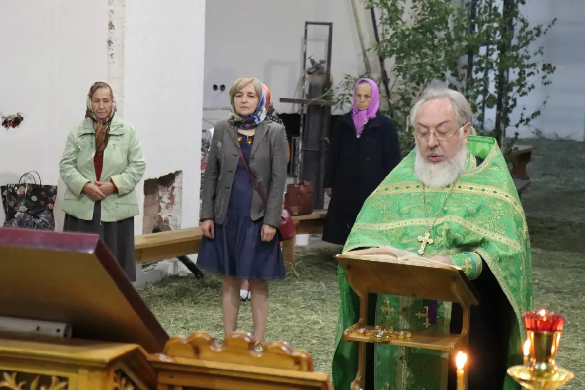 Праздник ксении петербургской в 2024. День памяти ксении петербургской открытки. Престольный праздник ксении петербургской. Праздник ксении петербургской в 2024. День памяти блаженной ксении петербургской.