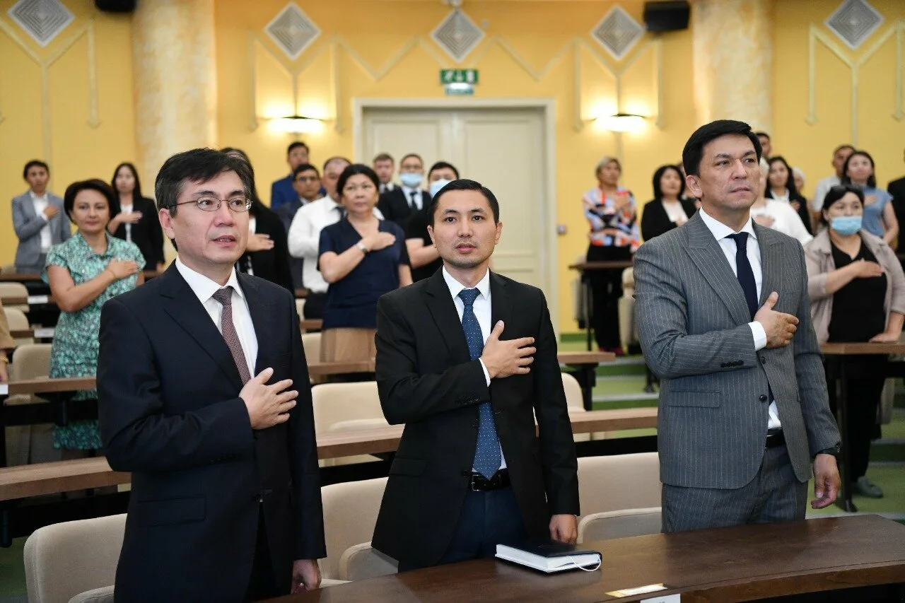 Фото День конституции Казахстана #97