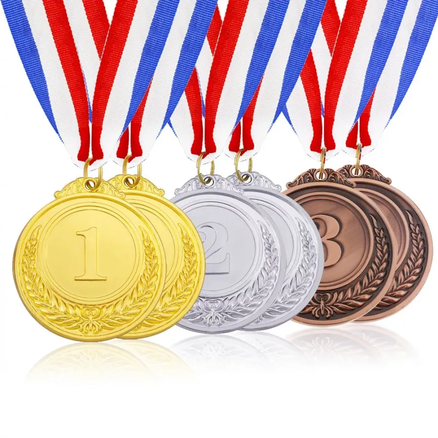 Sports medals. Медали спортивные. Спортивные награды медали. Медаль без надписи. Медаль winner.