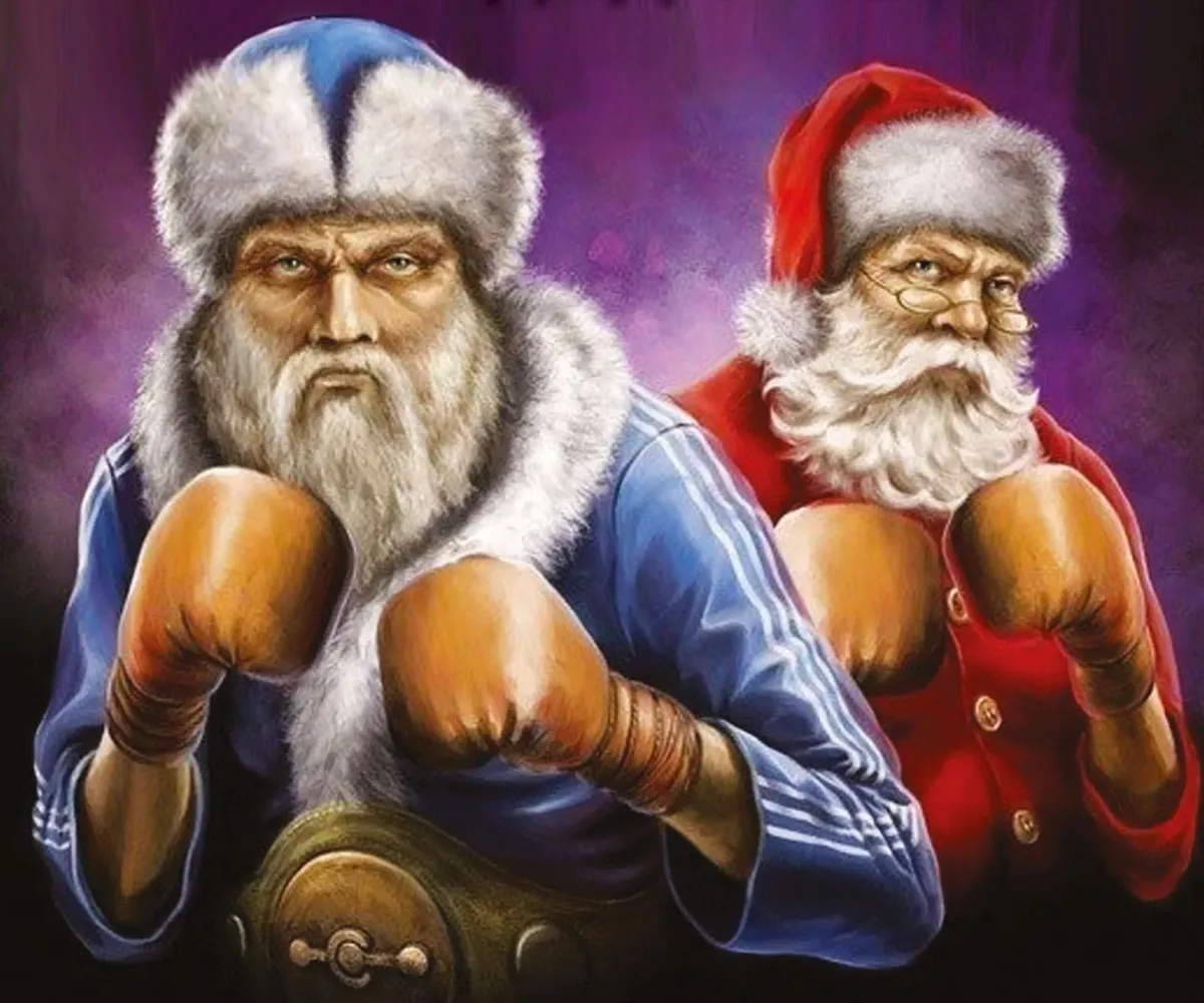 Новый год спортсмена. Дед Мороз против Санта Клауса. Боевой дед Мороз. Дед Мороз в боксерских перчатках.