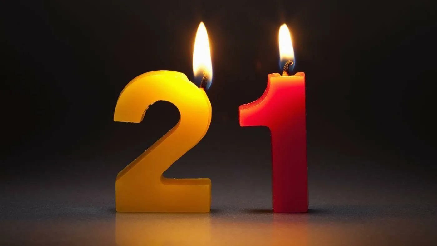 21 Число. Красивая цифра 21. С днем рождения 21. Красивое число 21.