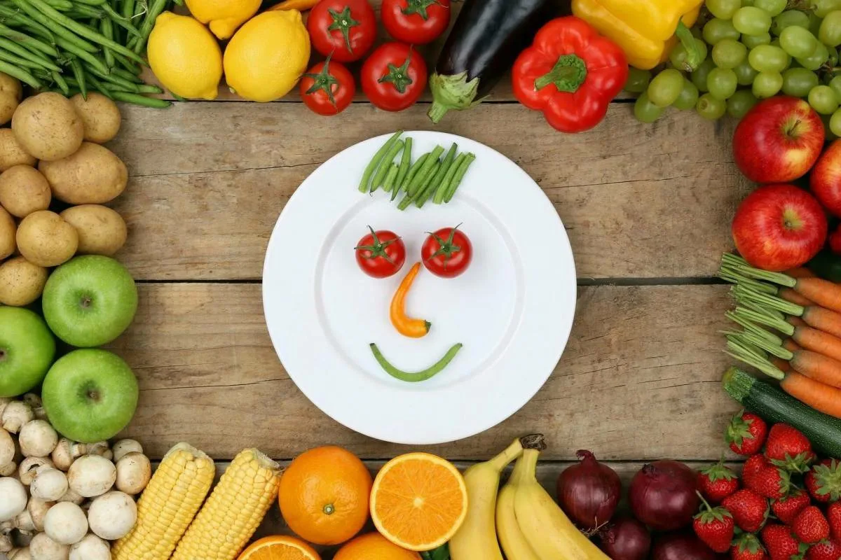 Развитие здорового питания. Здоровая еда. Правильное питание. Здоровое питание фрукты. Здоровая пища овощи.