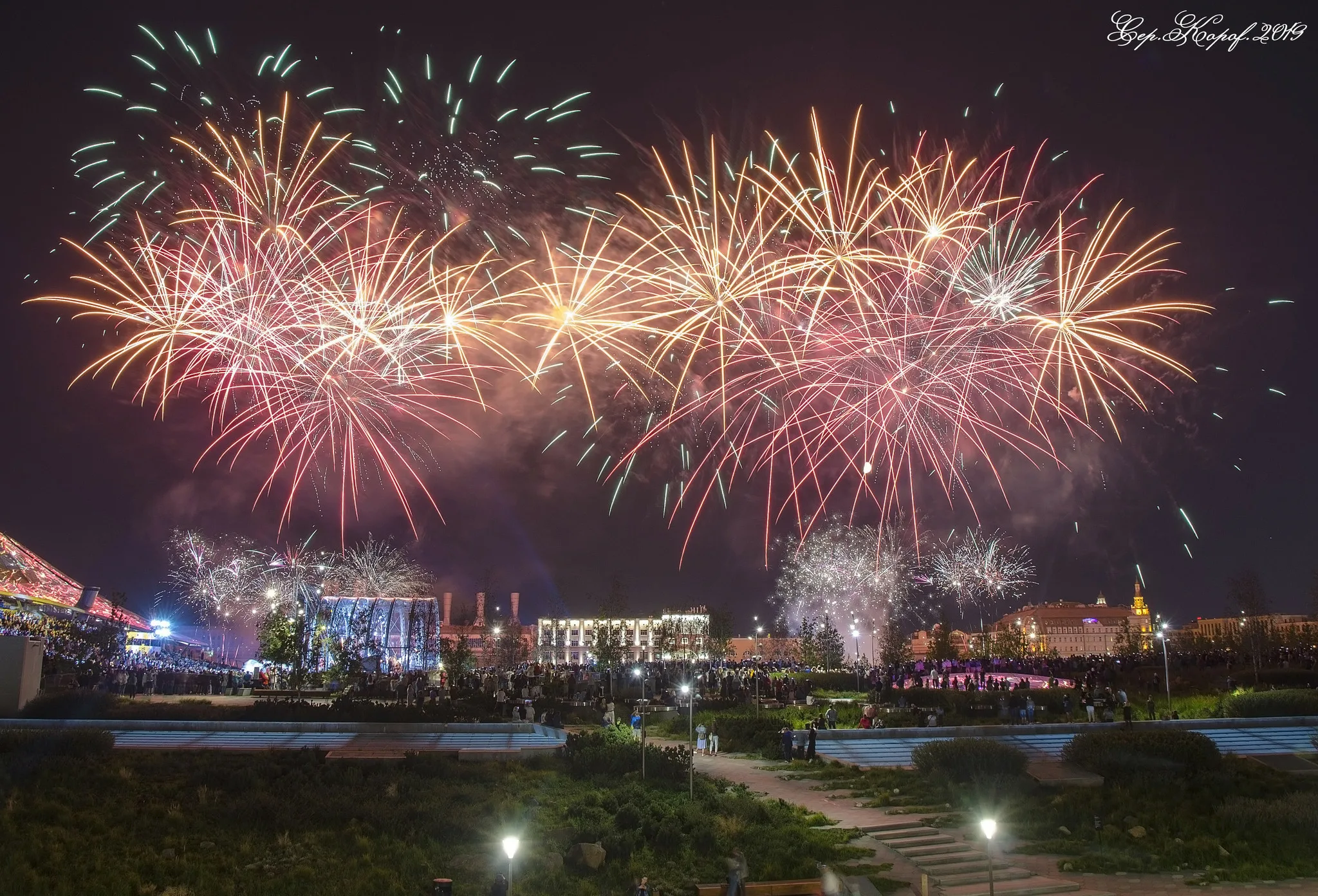 День города хабаровске 2024. Салют в Колпино. День города Хабаровск салют. Салют Октябрьский. С днем города Белгород.