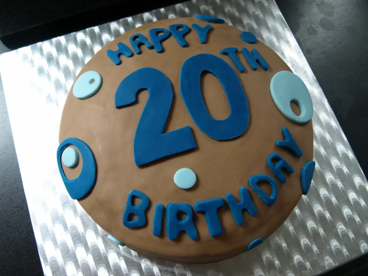 С 20 летием брат